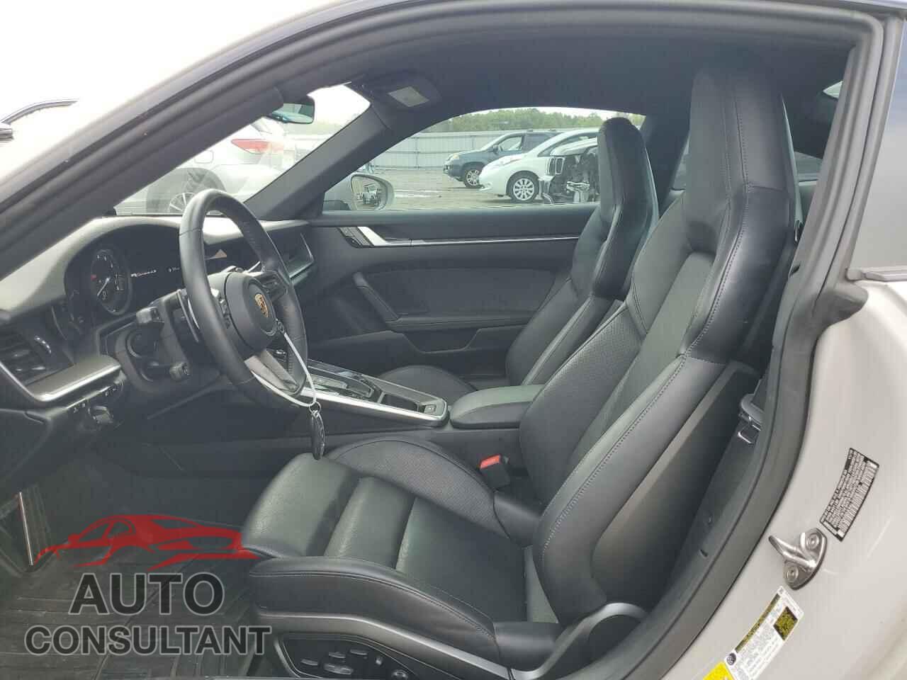 PORSCHE 911 2020 - WP0AB2A96LS228150