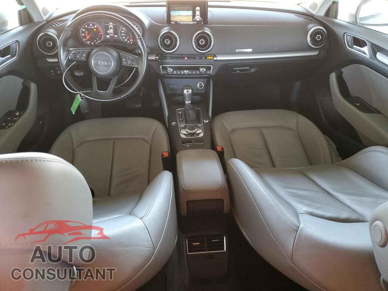 AUDI A3 2017 - WAUB8GFF3H1015231