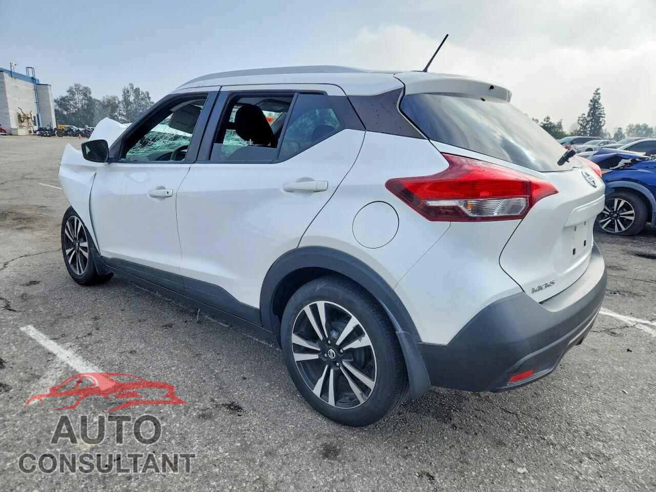 NISSAN KICKS 2019 - 3N1CP5CU3KL521369