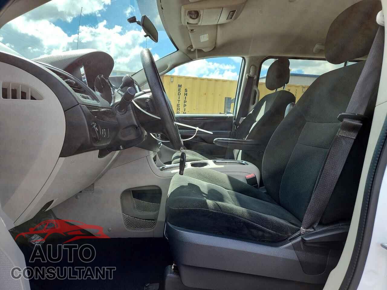 DODGE CARAVAN 2015 - 2C4RDGCG2FR689292