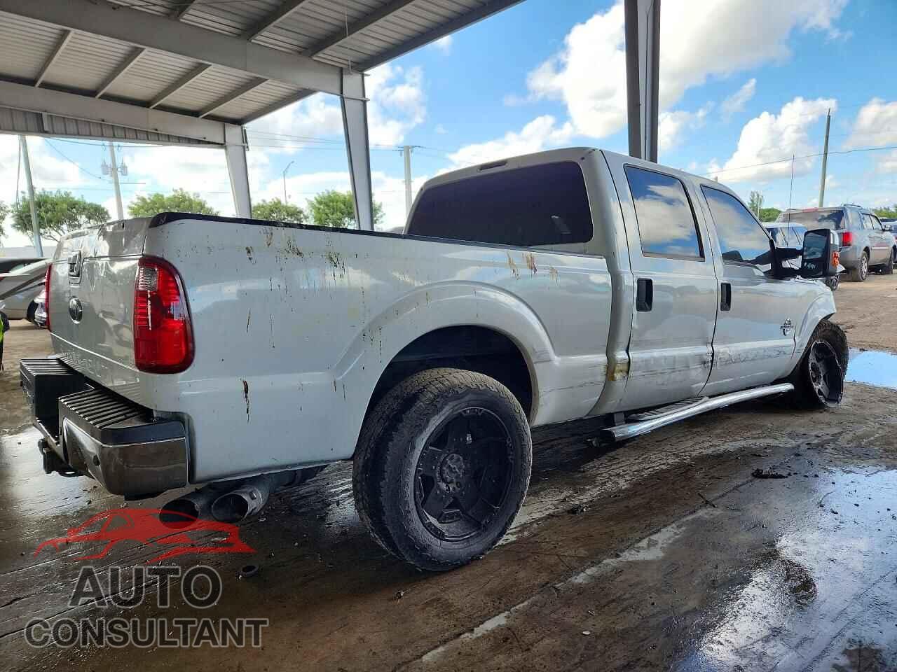 FORD F250 2011 - 1FT7W2AT3BEA62855