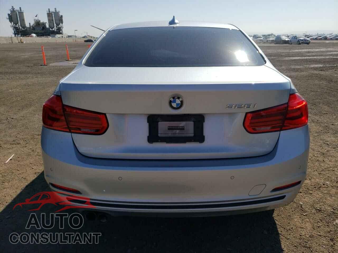 BMW 3 SERIES 2016 - WBA8E9G57GNT85660