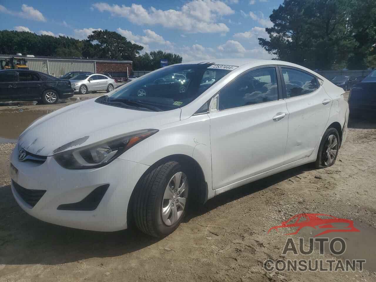 HYUNDAI ELANTRA 2016 - 5NPDH4AE5GH672533