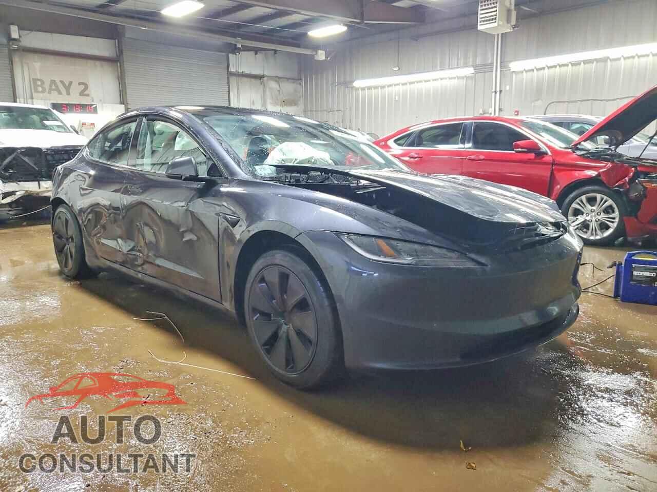 TESLA MODEL 3 2024 - 5YJ3E1EB6RF795732