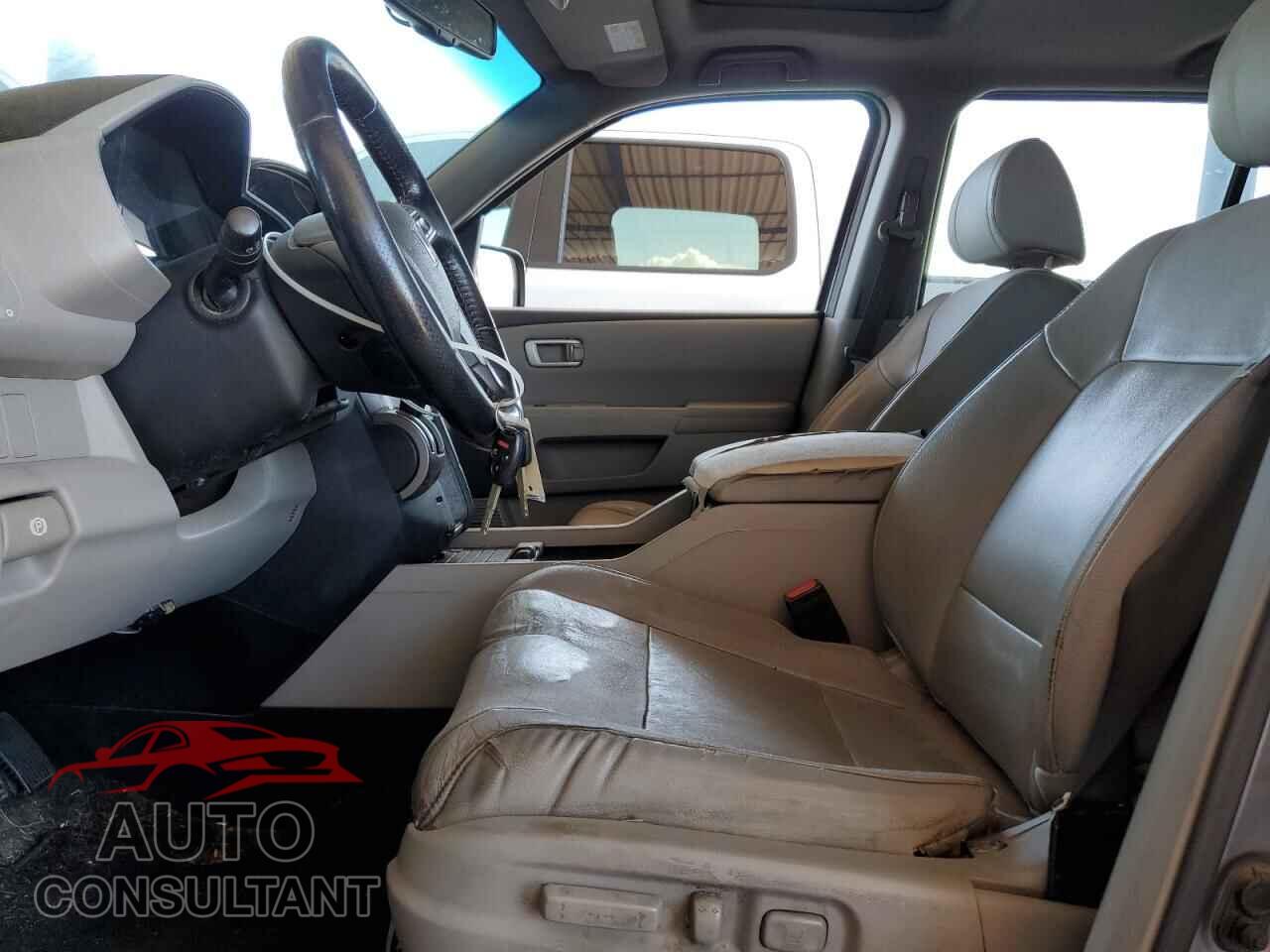 HONDA PILOT 2014 - 5FNYF3H53EB003776