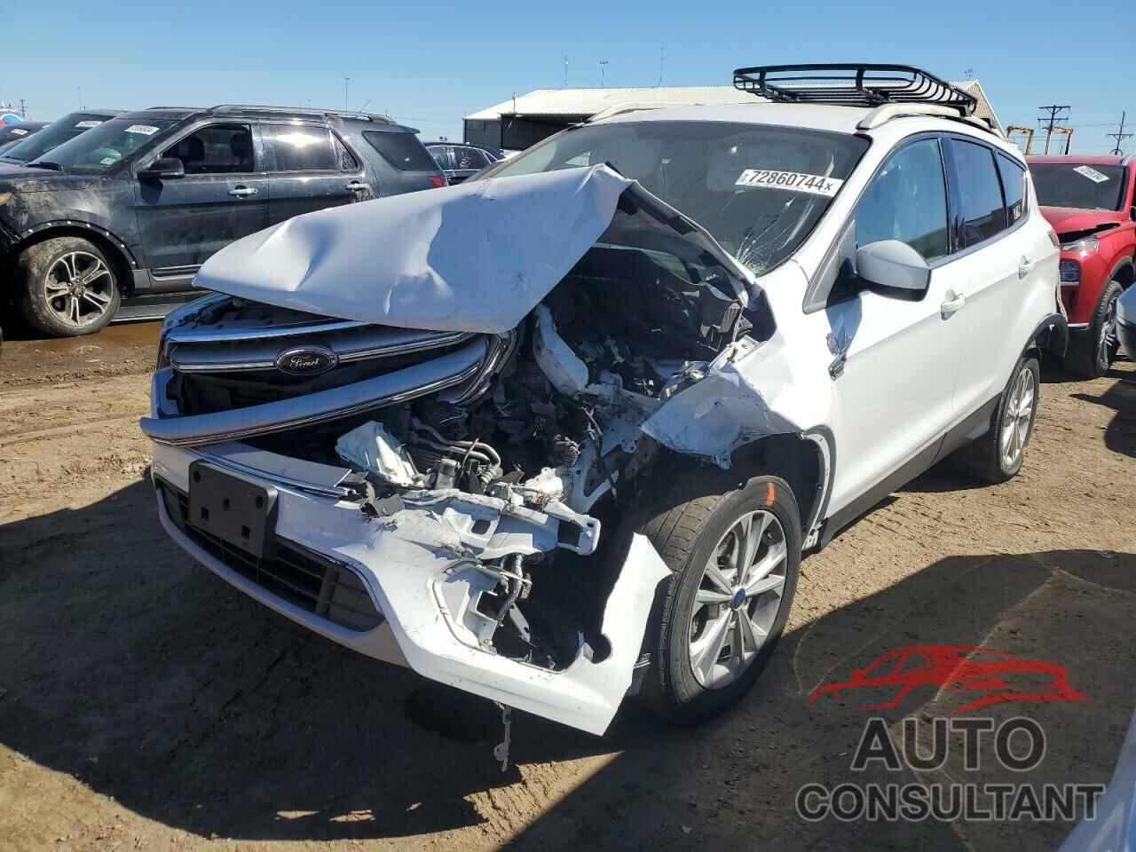 FORD ESCAPE 2017 - 1FMCU0GD5HUB53399