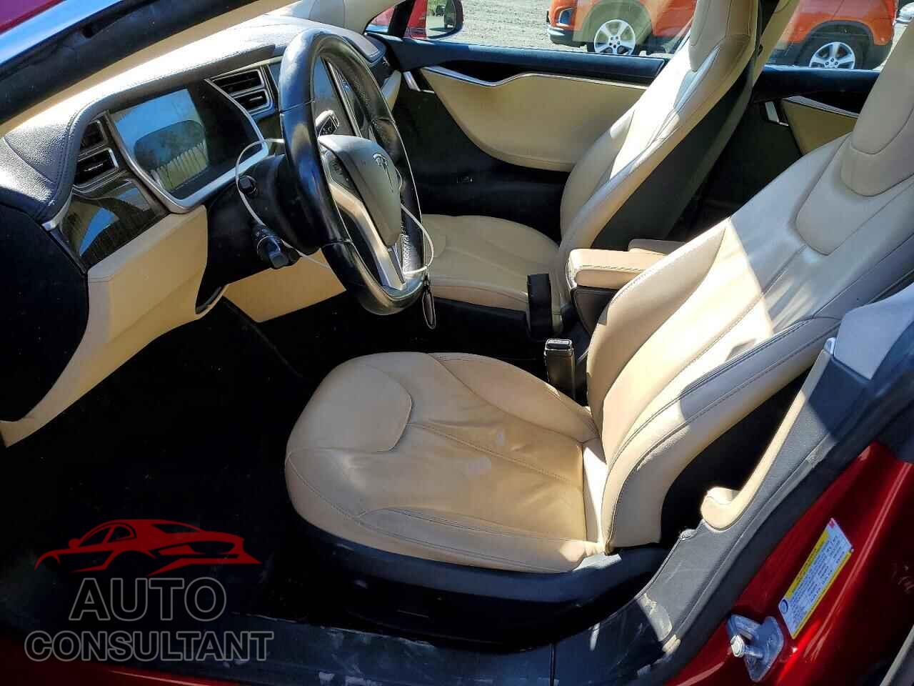 TESLA MODEL S 2013 - 5YJSA1CN5DFP15673