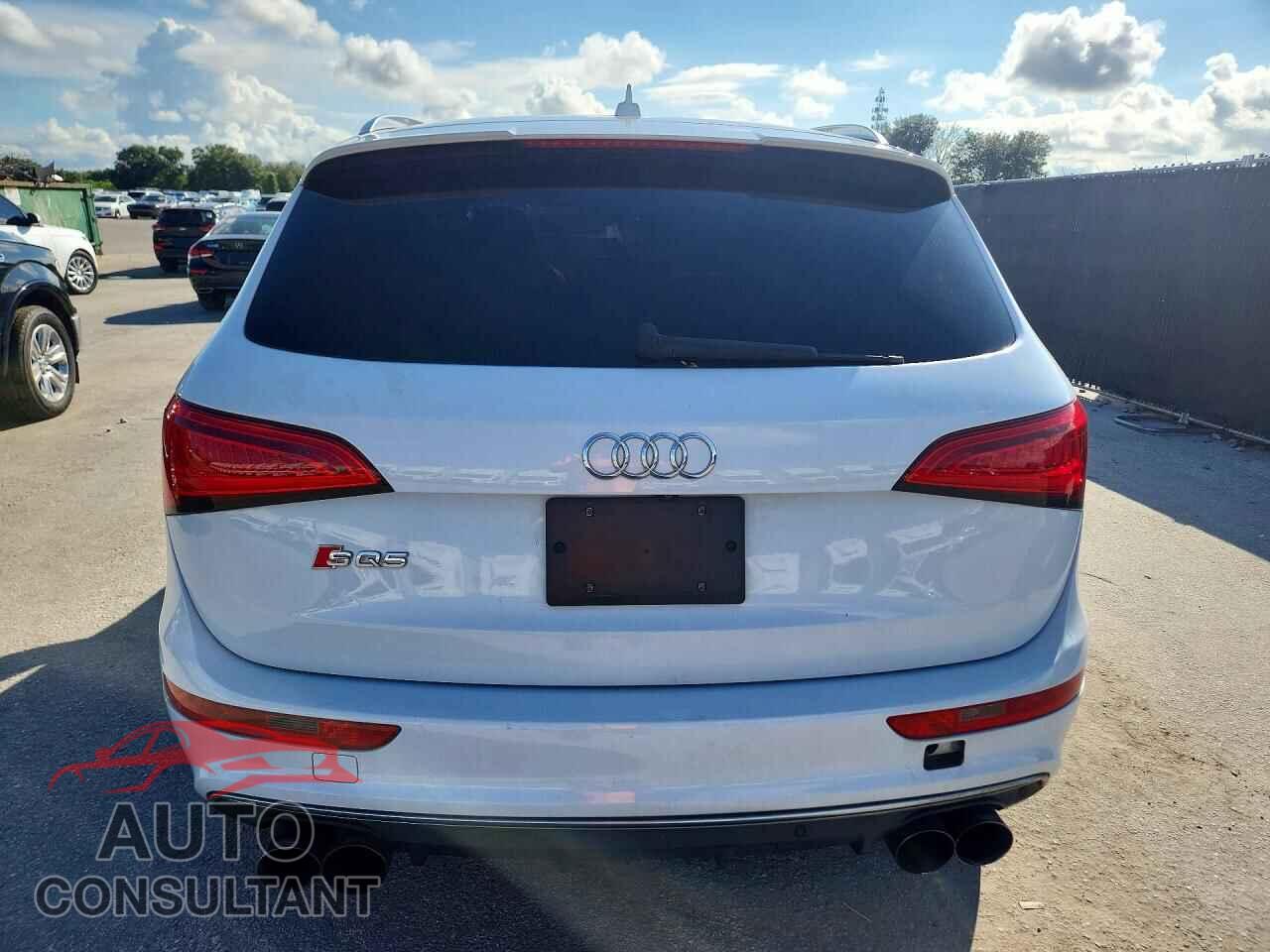 AUDI SQ5 2015 - WA1CGAFP3FA043375