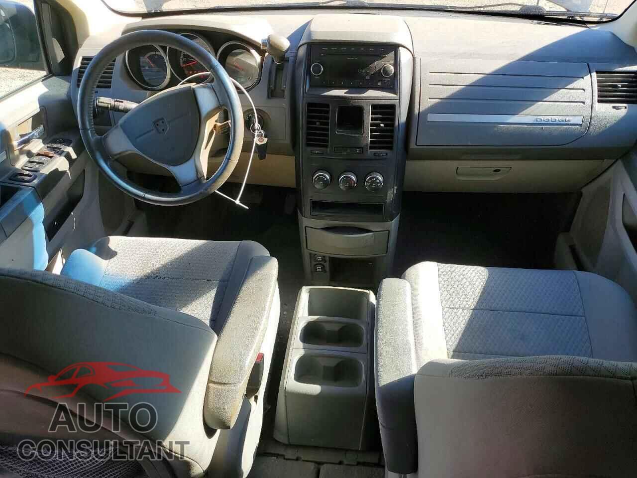 DODGE CARAVAN 2010 - 2D4RN4DE9AR276323