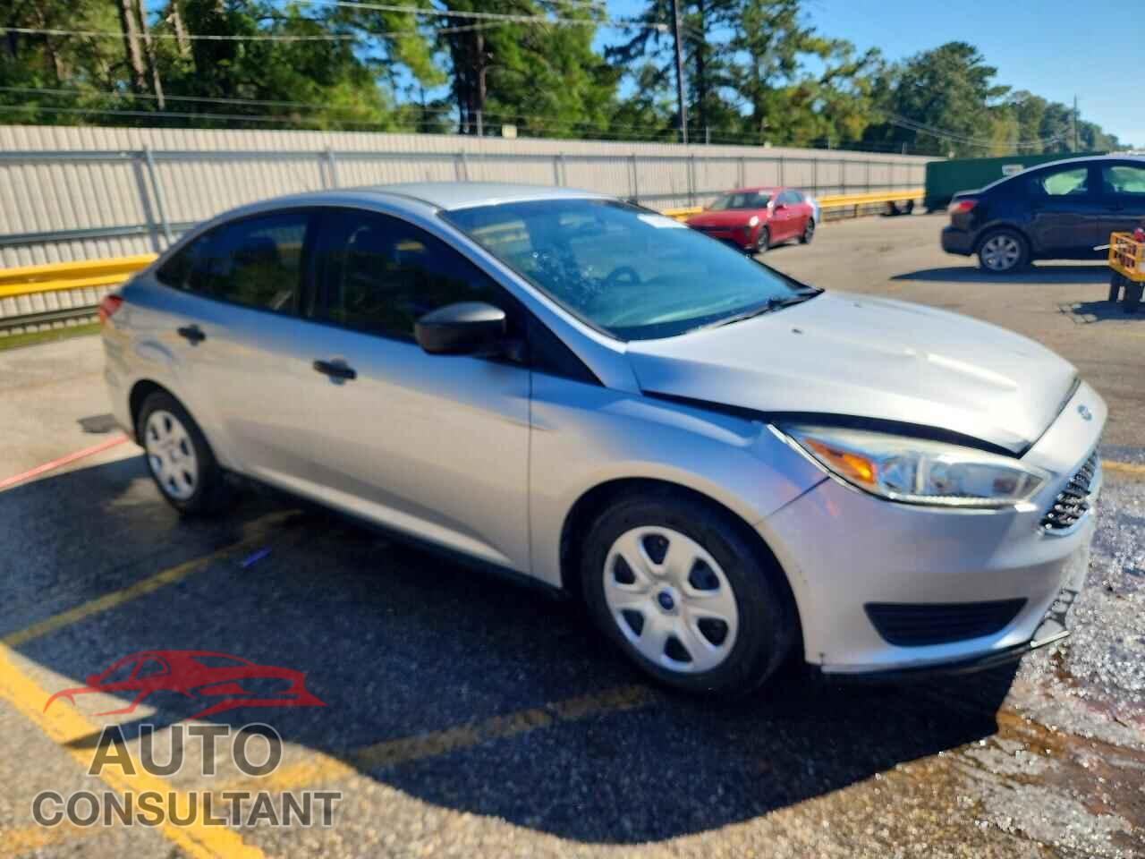 FORD FOCUS 2018 - 1FADP3E2XJL312213