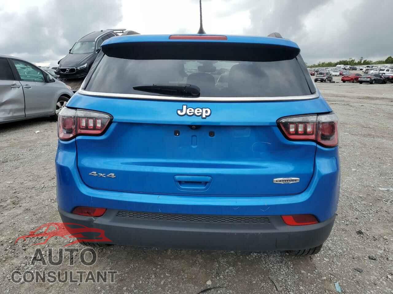 JEEP COMPASS 2018 - 3C4NJDBBXJT283861