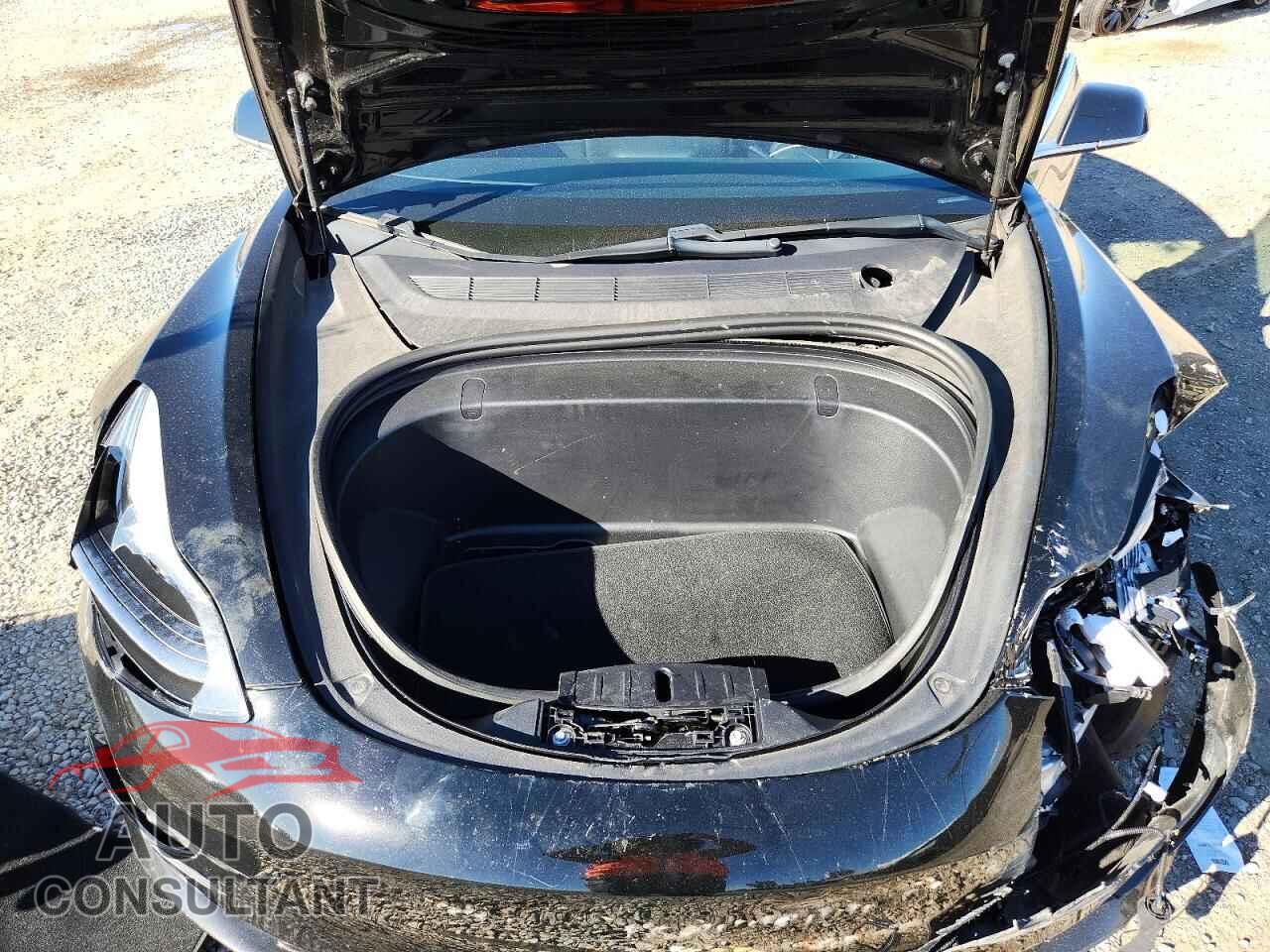 TESLA MODEL 3 2018 - 5YJ3E1EA3JF179448