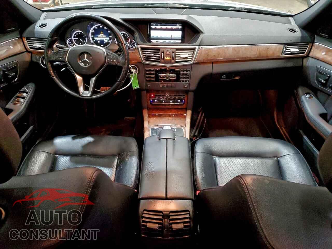 MERCEDES-BENZ E-CLASS 2013 - WDDHF8JB0DA723272