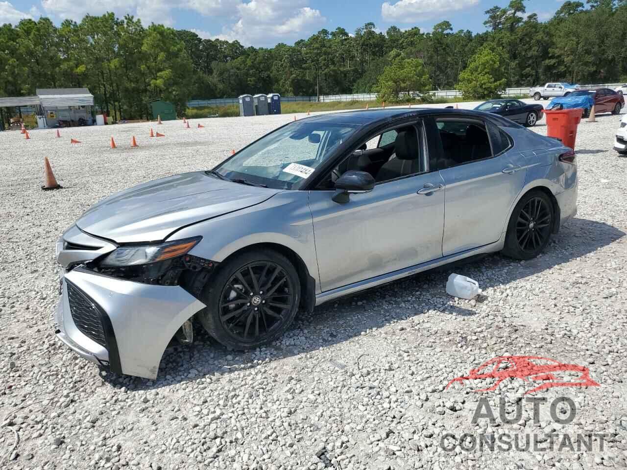 TOYOTA CAMRY 2024 - 4T1KZ1AK4RU095040