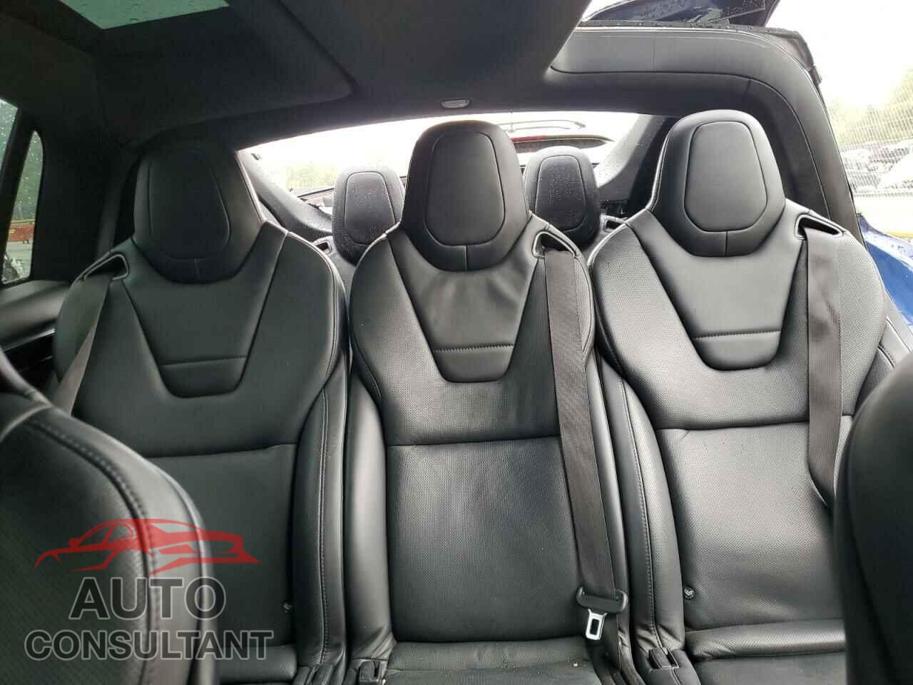 TESLA MODEL X 2016 - 5YJXCAE28GF005187