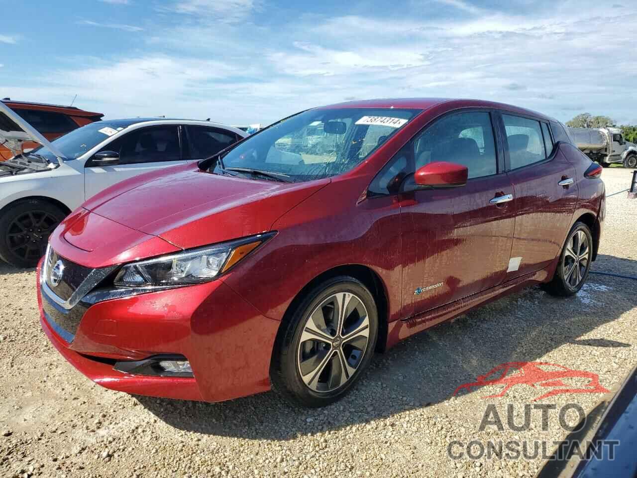 NISSAN LEAF 2018 - 1N4AZ1CP1JC312780