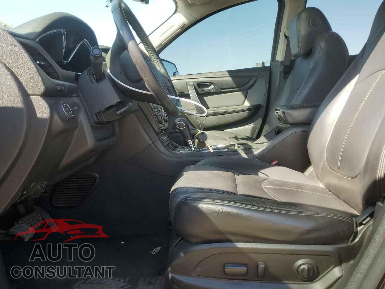 CHEVROLET TRAVERSE 2017 - 1GNKRHKD9HJ172912
