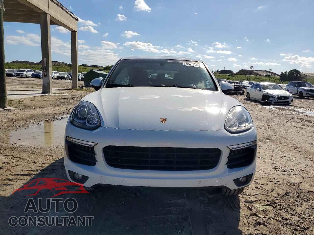 PORSCHE CAYENNE 2016 - WP1AB2A25GLA95480