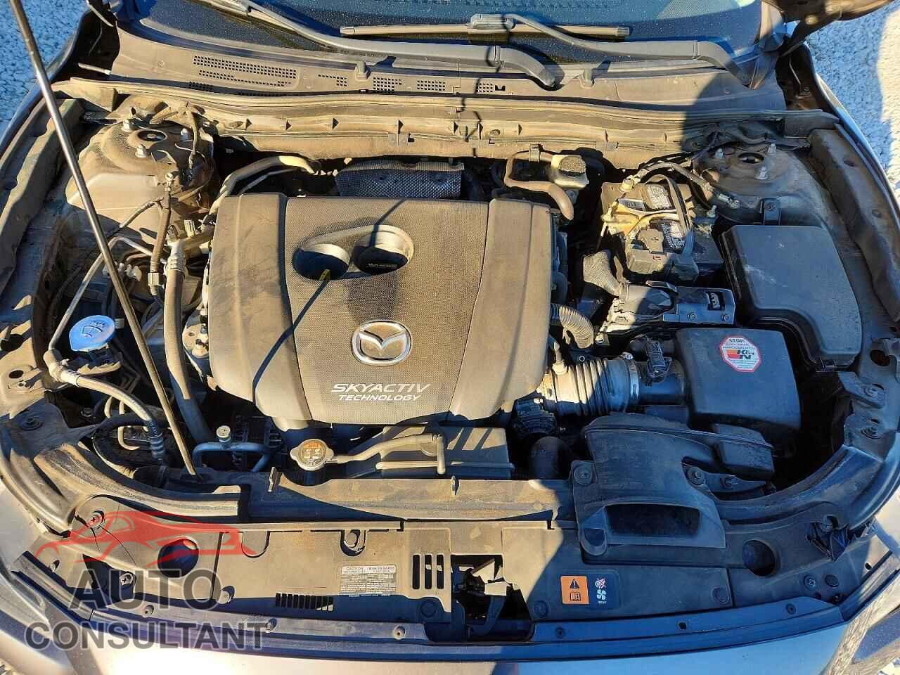 MAZDA 3 2017 - 3MZBN1M3XHM131432