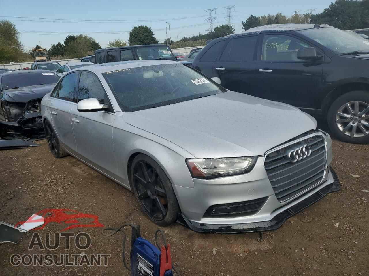 AUDI A4 2013 - WAUFFAFL9DN031804