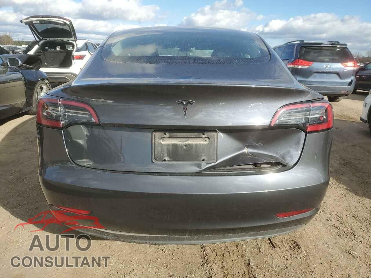 TESLA MODEL 3 2023 - LRW3E1FA9PC921188