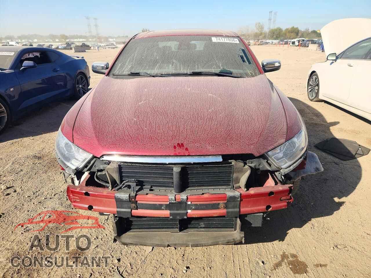 FORD TAURUS 2017 - 1FAHP2F81HG109471