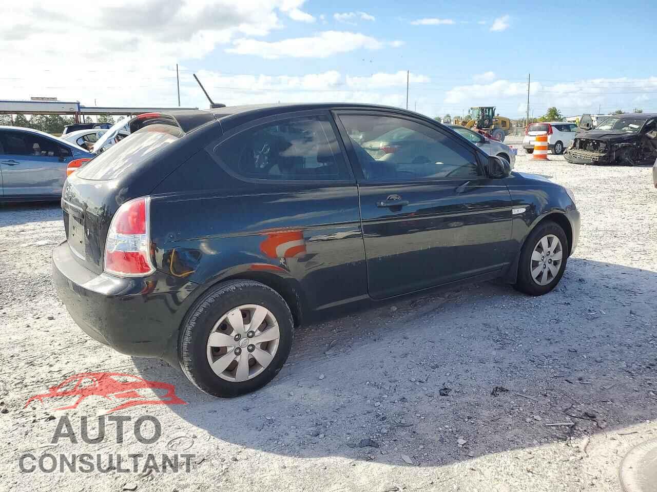 HYUNDAI ACCENT 2009 - KMHCM36C39U112975