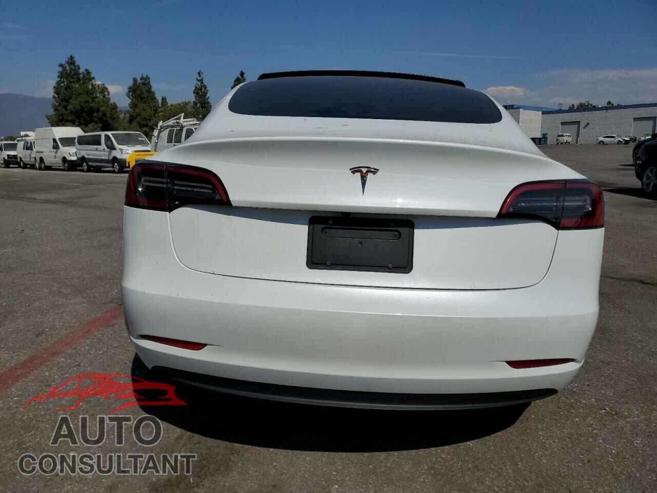 TESLA MODEL 3 2023 - 5YJ3E1EA9PF604289