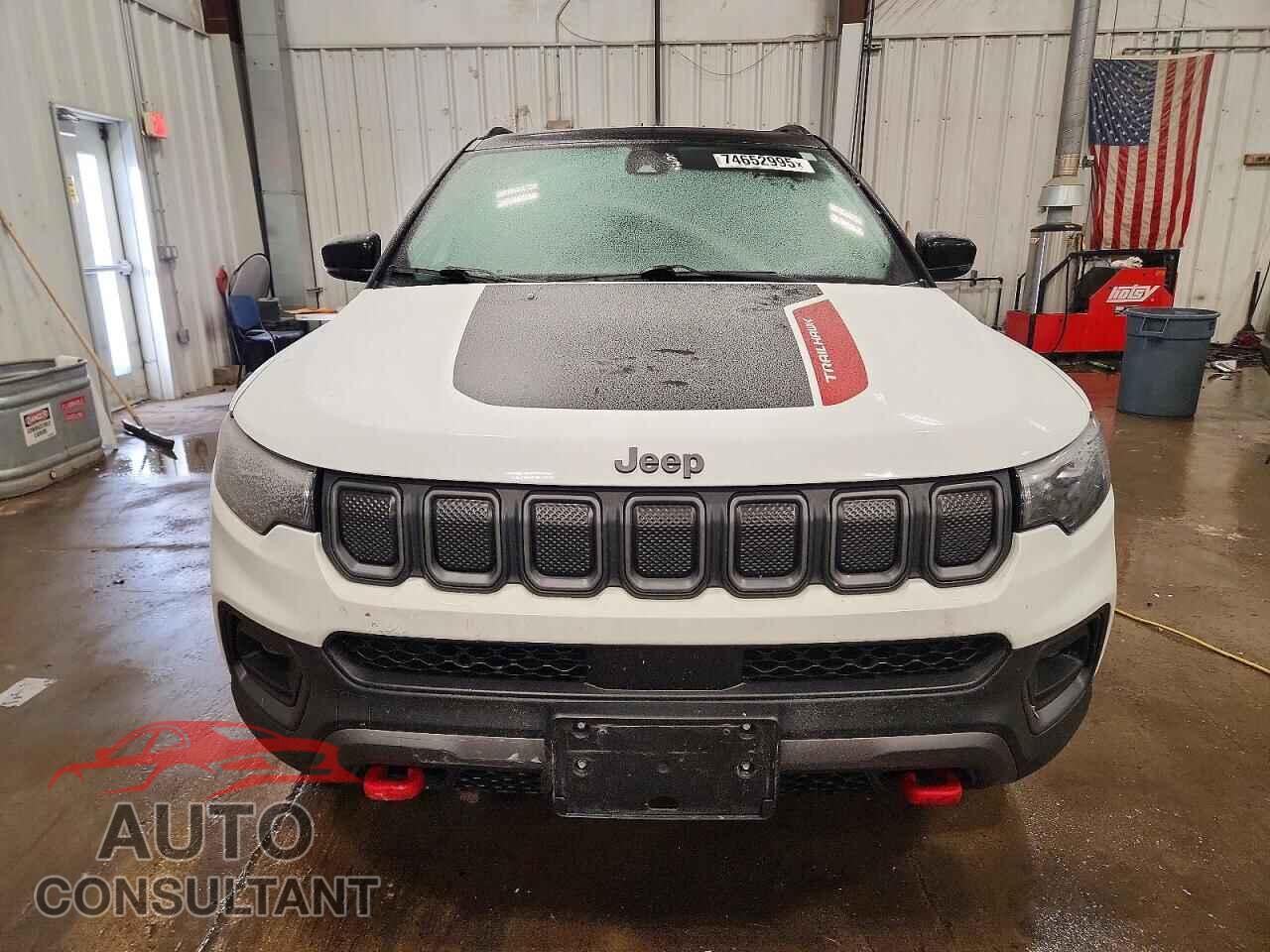 JEEP COMPASS 2022 - 3C4NJDDB0NT214020