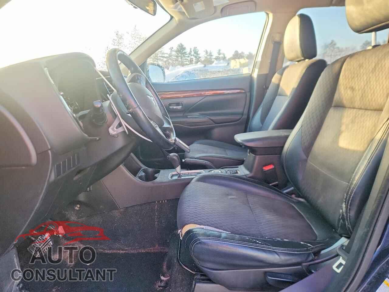 MITSUBISHI OUTLANDER 2015 - JA4JZ4AX3FZ002014