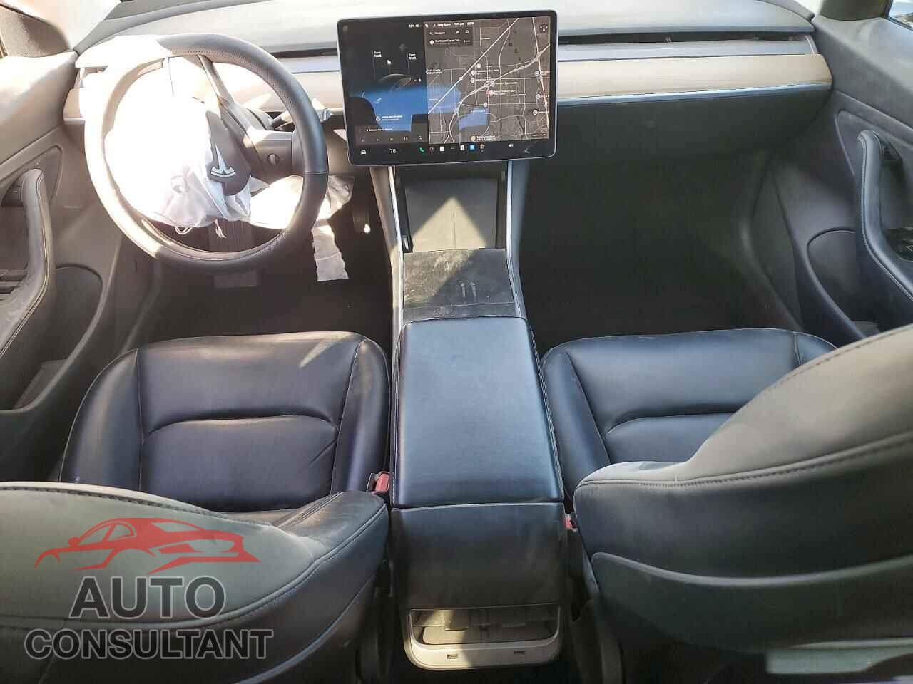 TESLA MODEL 3 2019 - 5YJ3E1EB5KF386871