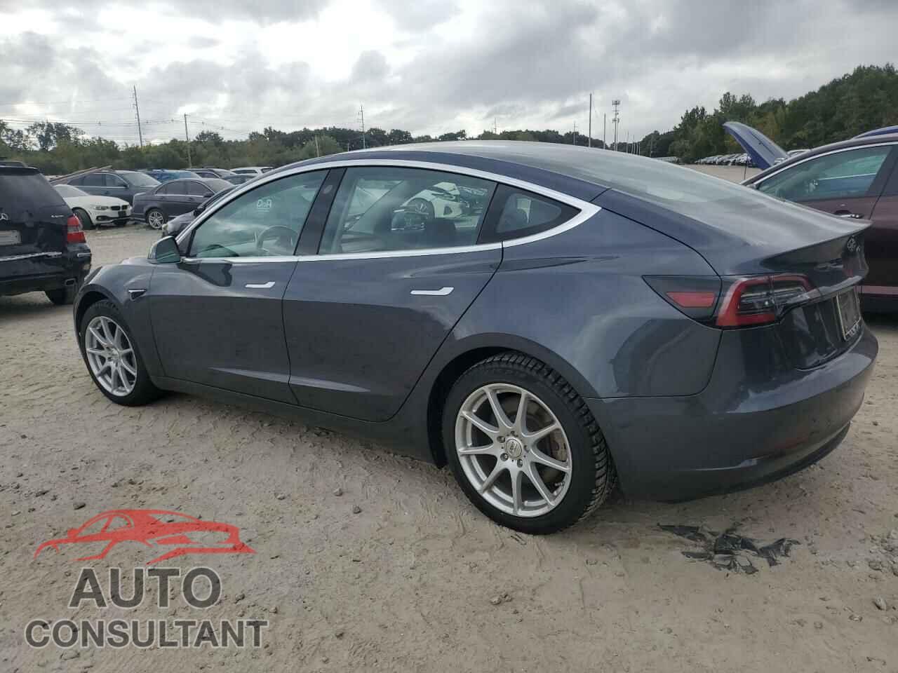 TESLA MODEL 3 2018 - 5YJ3E1EB0JF116798
