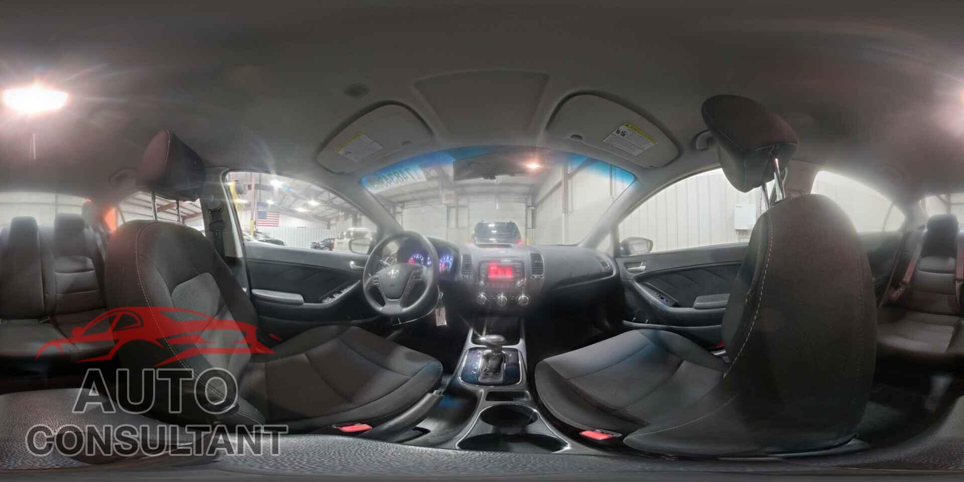KIA FORTE 2017 - 3KPFK4A78HE015596