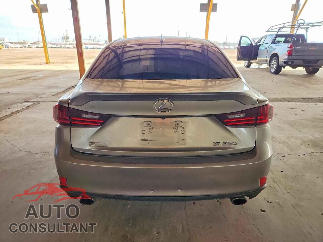 LEXUS IS 2015 - JTHBF1D29F5065190