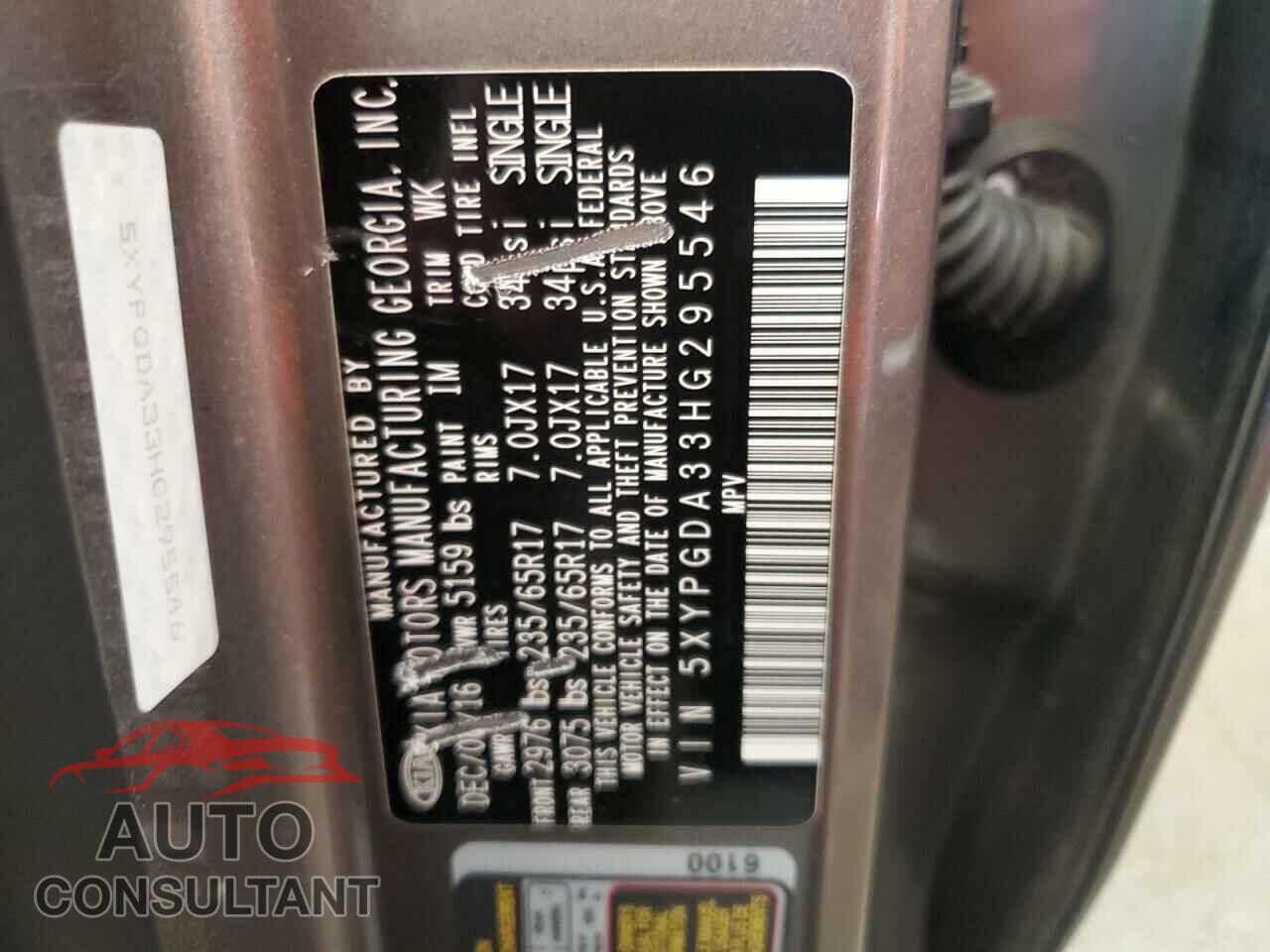 KIA SORENTO 2017 - 5XYPGDA33HG295546