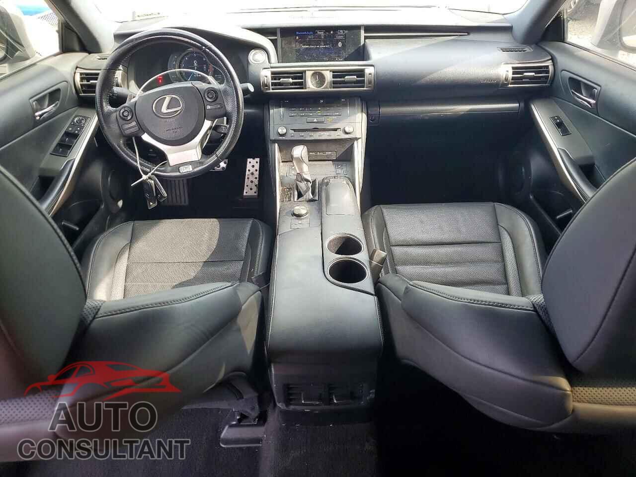 LEXUS IS 2015 - JTHBF1D29F5074021