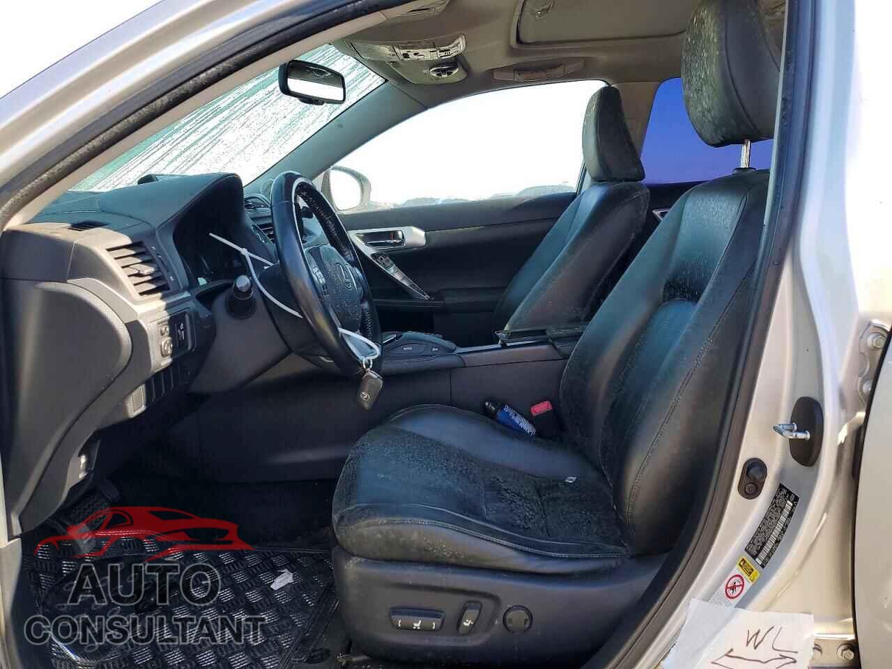 LEXUS CT 200 2011 - JTHKD5BH2B2037683