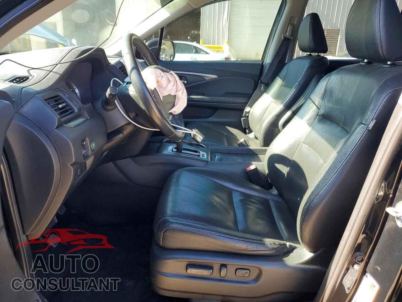 HONDA RIDGELINE 2017 - 5FPYK3F53HB019714
