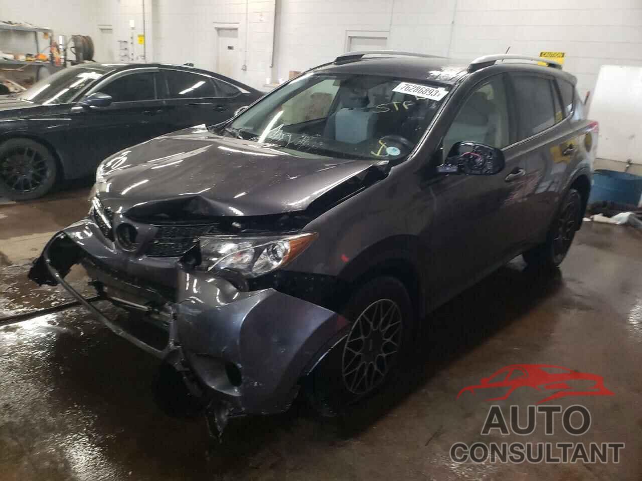 TOYOTA RAV4 2015 - JTMBFREV0FJ040002