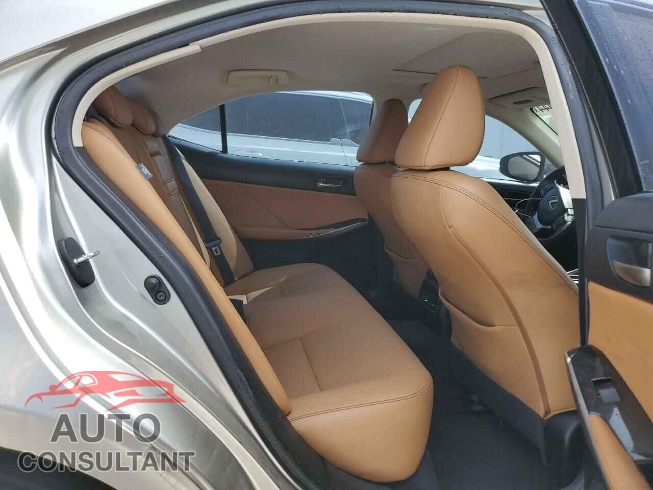 LEXUS IS 2017 - JTHBA1D29H5054952