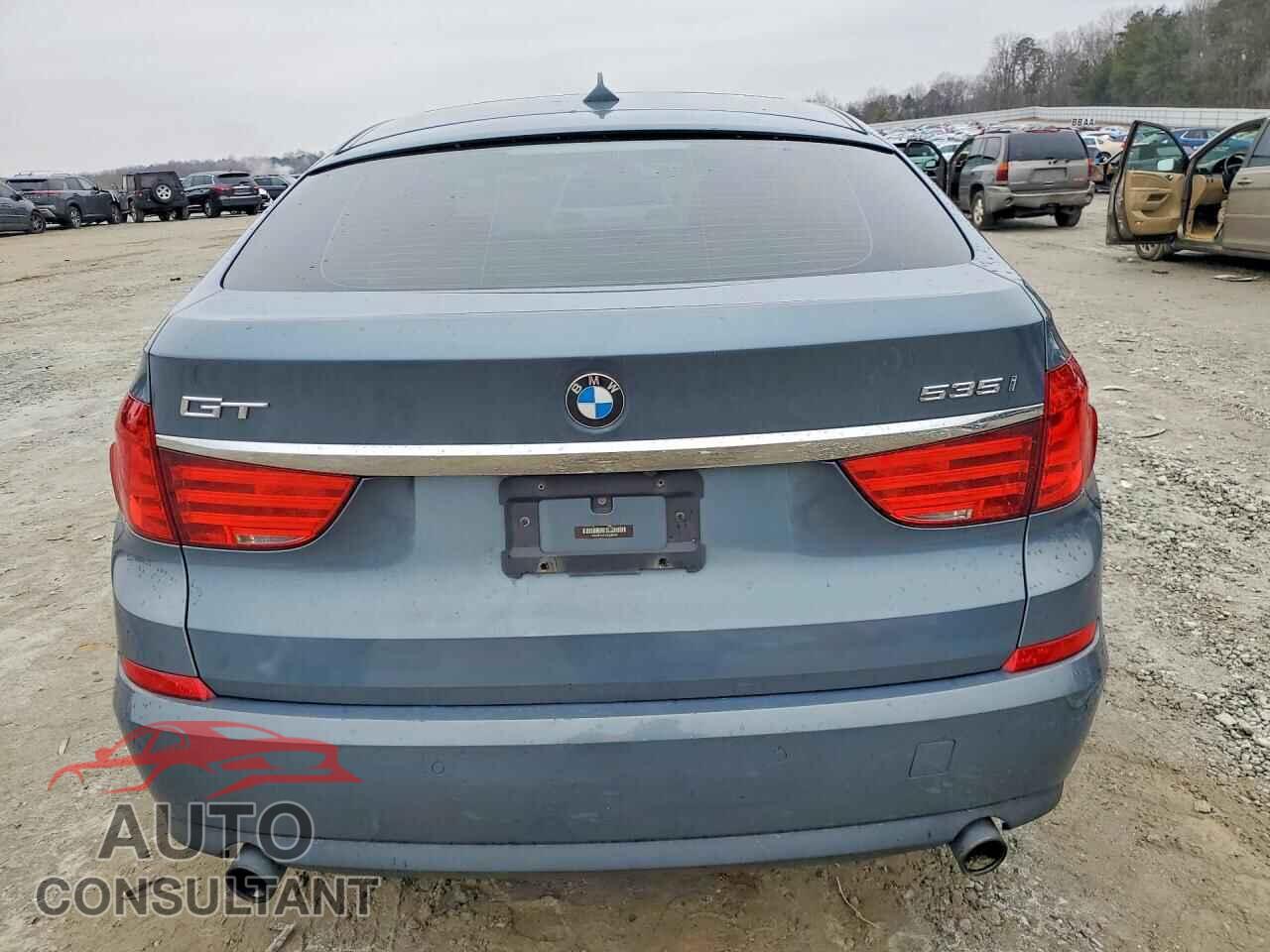 BMW 5 SERIES 2012 - WBASP2C57CC338650