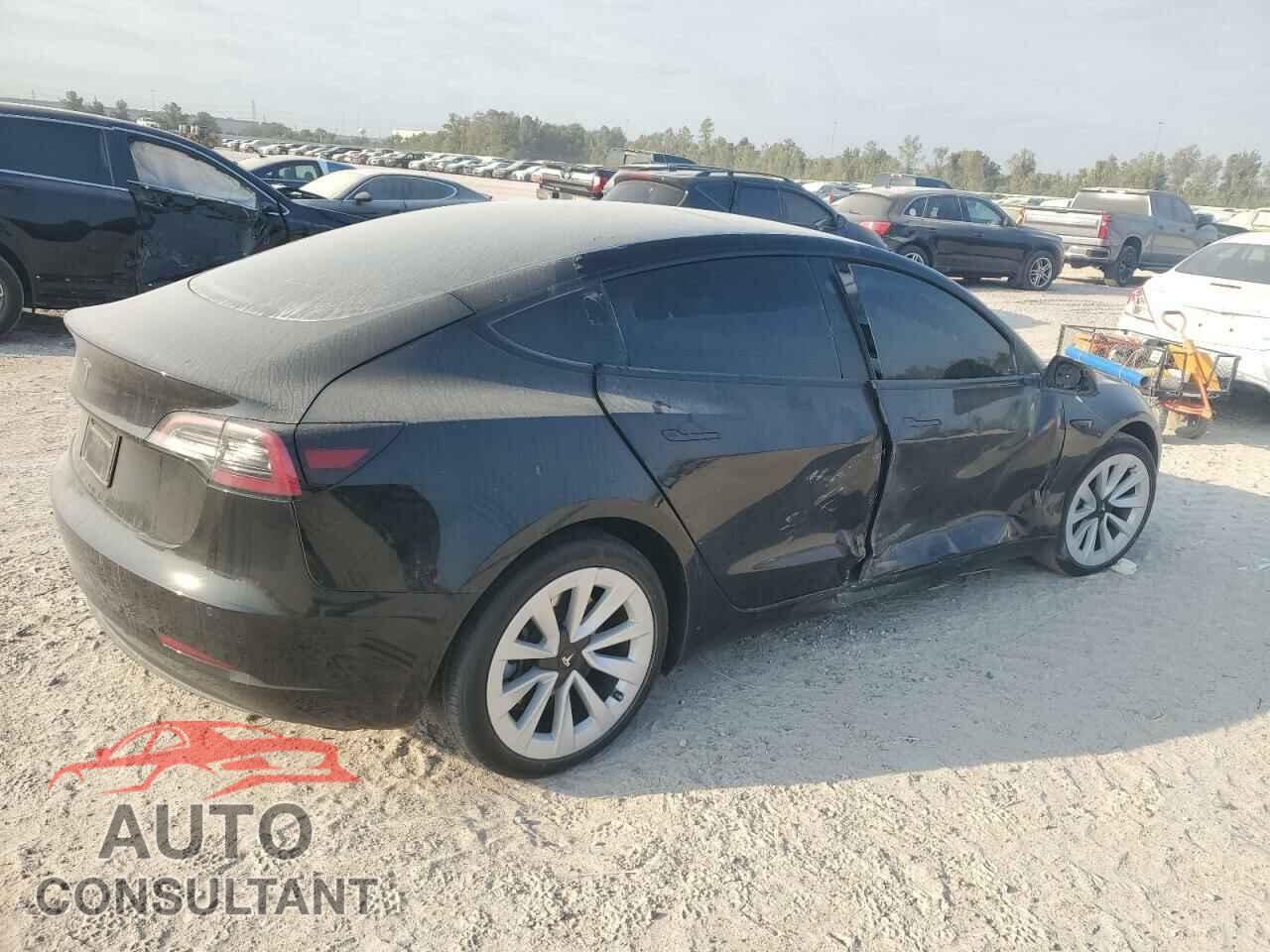 TESLA MODEL 3 2022 - 5YJ3E1EA5NF352456