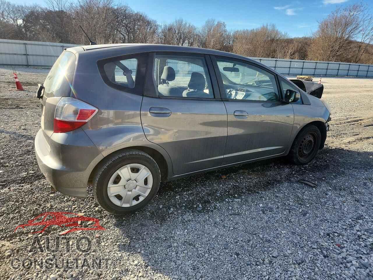 HONDA FIT 2012 - JHMGE8H33CC025702