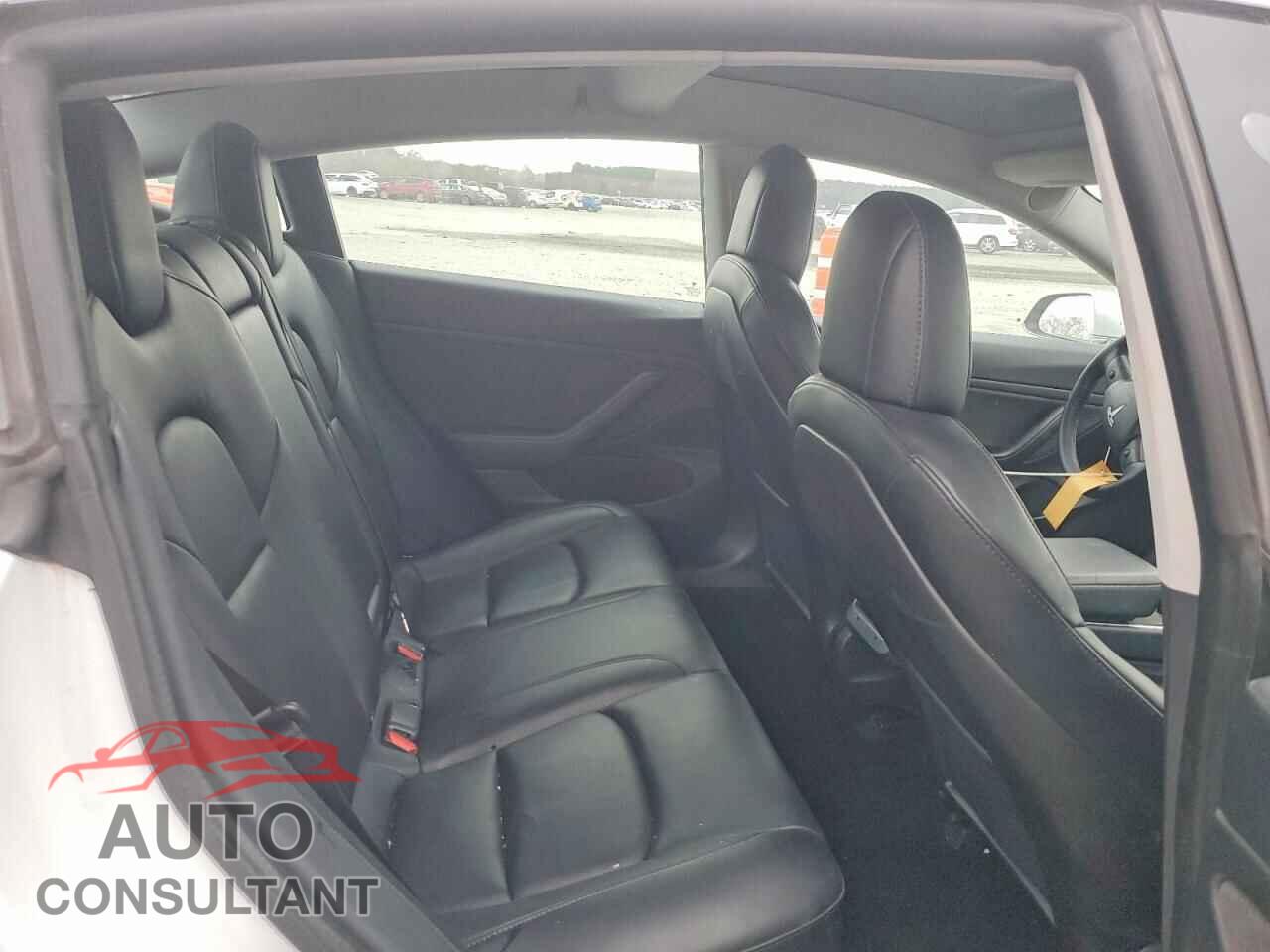 TESLA MODEL 3 2020 - 5YJ3E1EBXLF650734