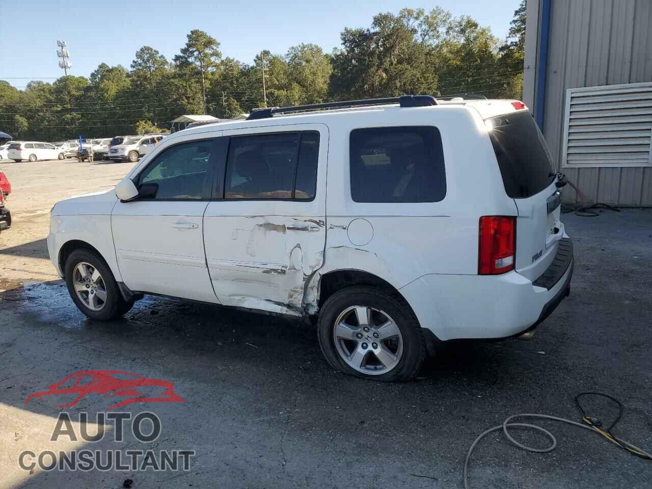 HONDA PILOT 2009 - 5FNYF38569B005334