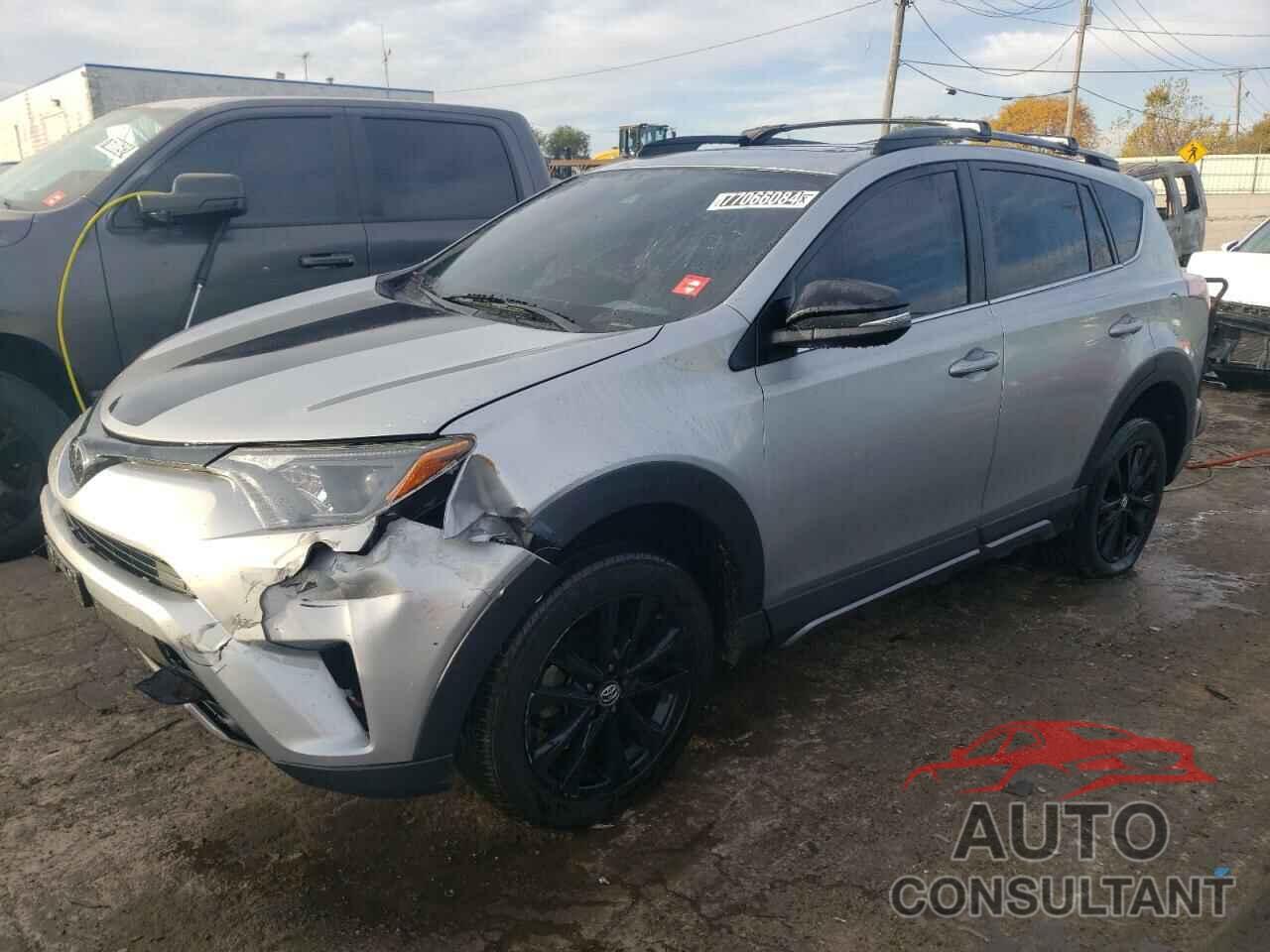 TOYOTA RAV4 2018 - 2T3RFREV9JW833002
