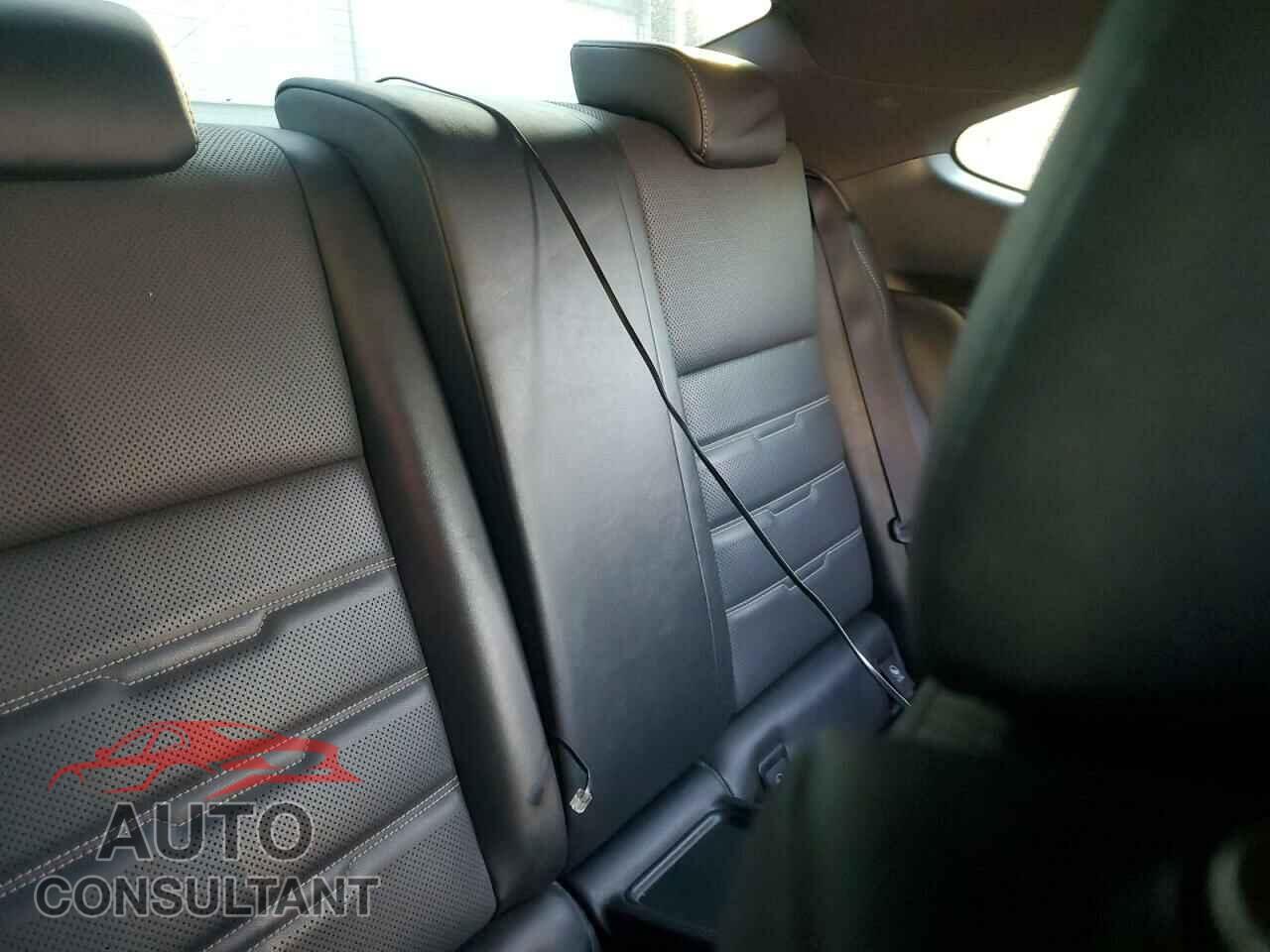 LEXUS RX350 2015 - JTHHE5BC2F5005851