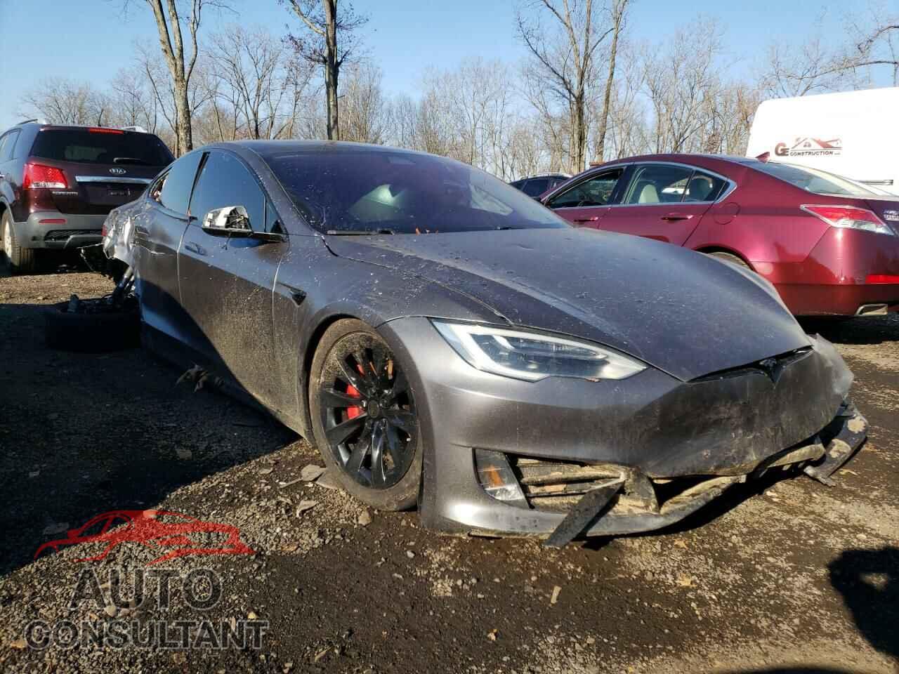 TESLA MODEL S 2017 - 5YJSA1E20HF229197