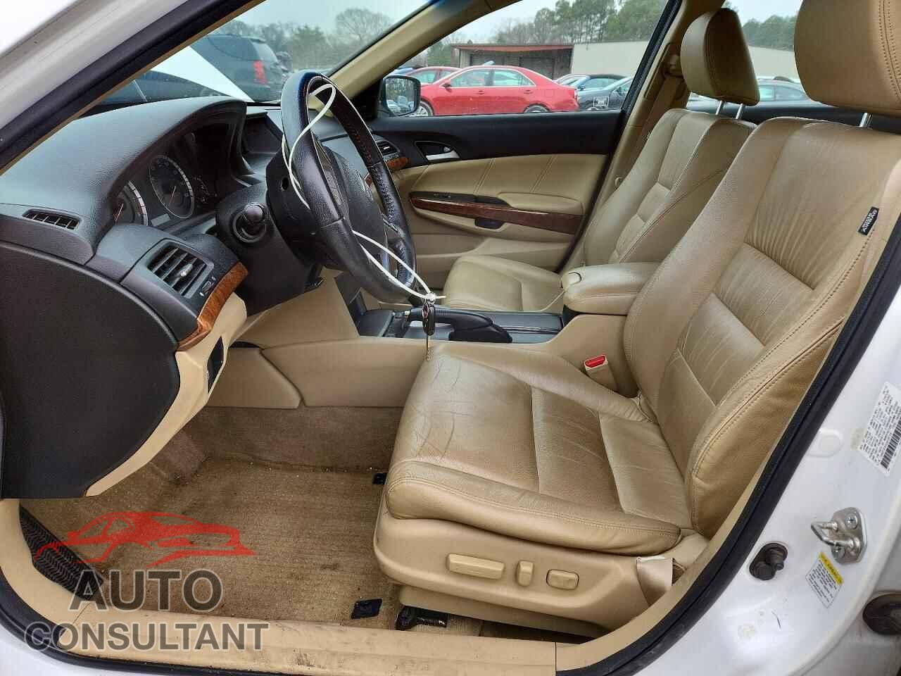 HONDA ACCORD 2012 - 1HGCP3F81CA036108