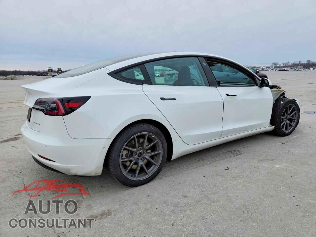 TESLA MODEL 3 2021 - 5YJ3E1EB5MF066176